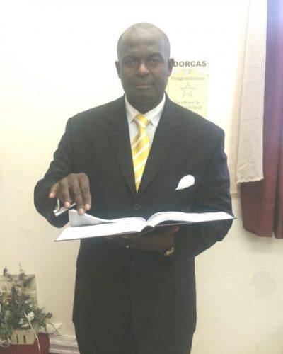 2015-04-05-17.40.17-576x1024